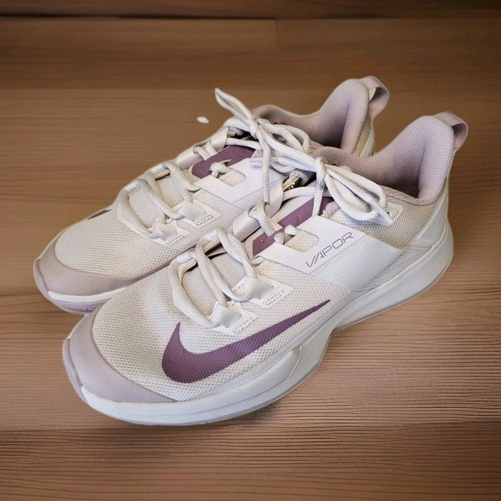 Nike Vapor Lite Women's Size 9.5 US White Amethyst Wave Purple/White DC3431-116